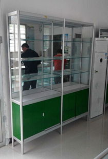 福建鈦合金展示柜 福建精品展示柜 福建貨架廠直銷價(jià)格 廠家 圖片